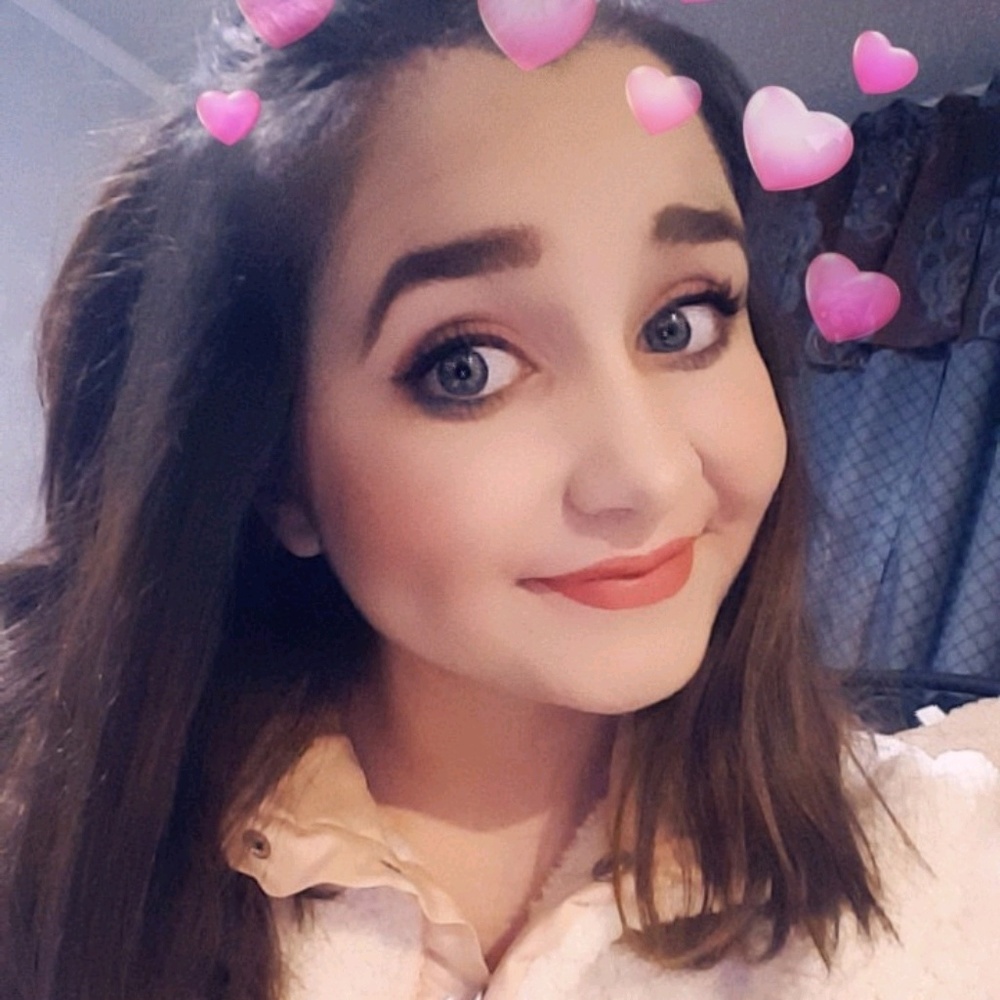 Meet your Posher, Sydni